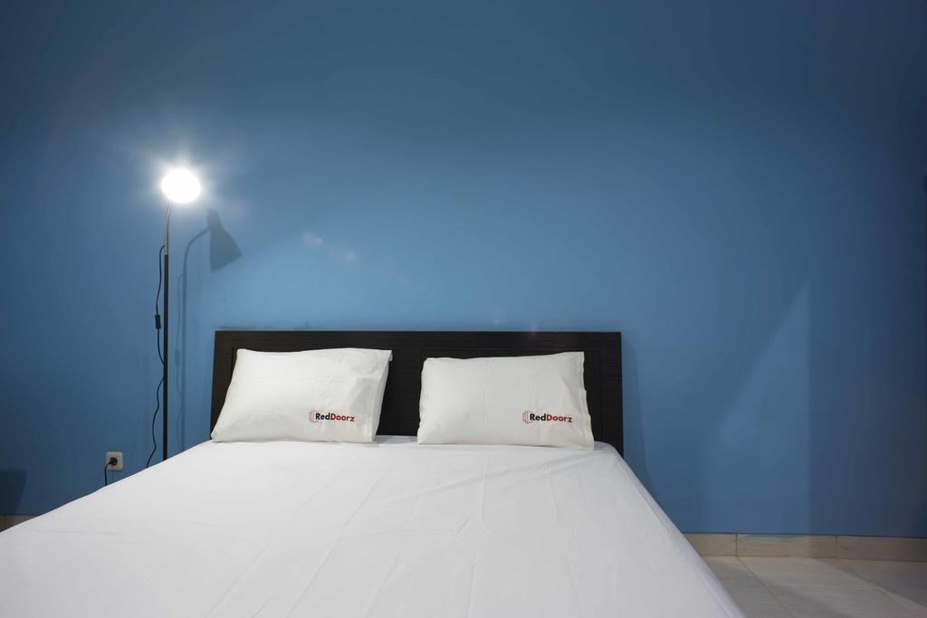 Guest house Reddoorz @ Panglima Polim Jakarta
