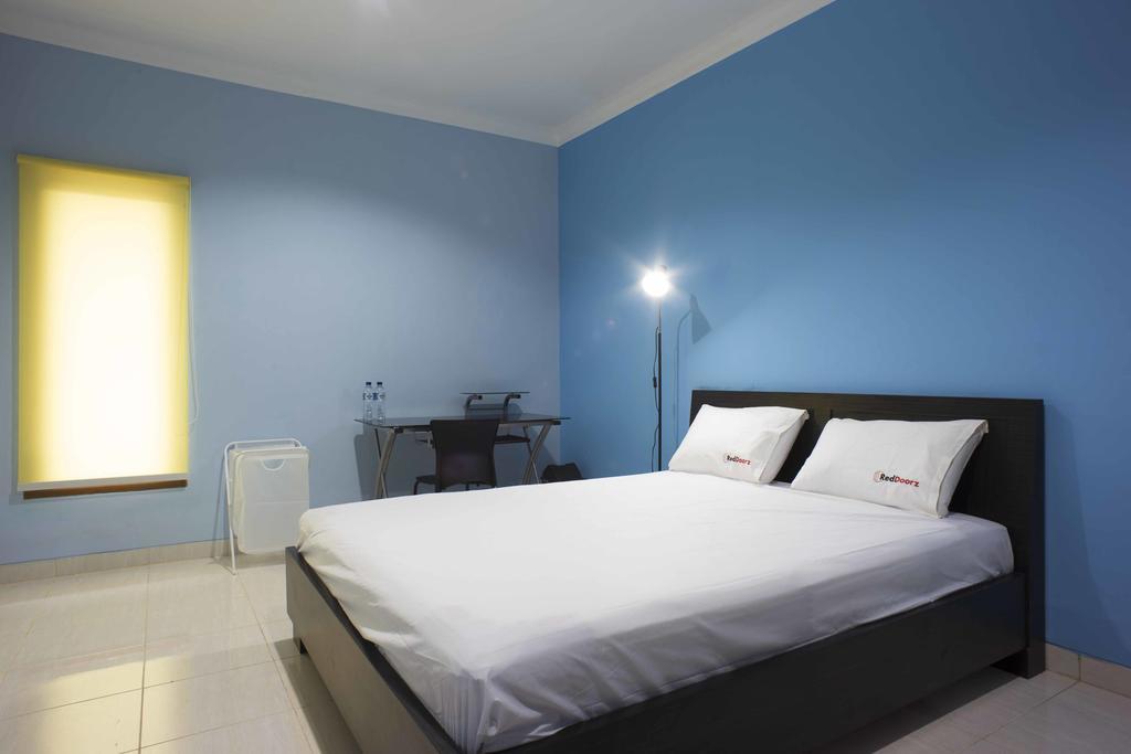 Reddoorz @ Panglima Polim Guest house Jakarta