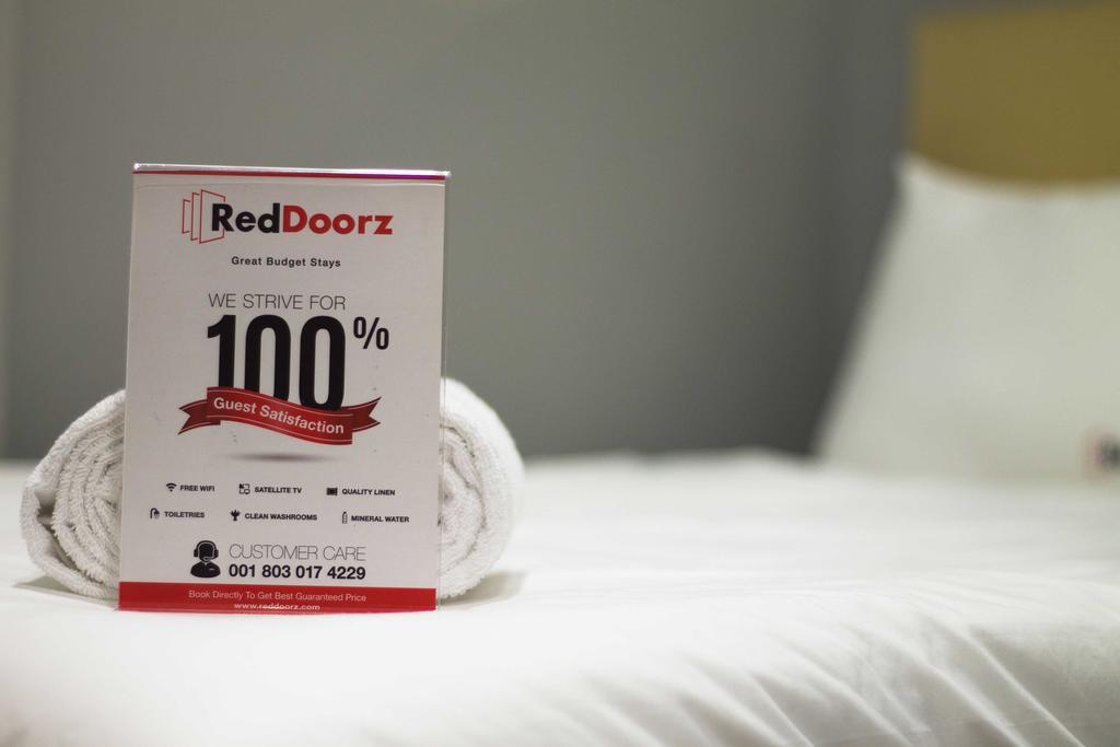 Reddoorz @ Panglima Polim Guest house